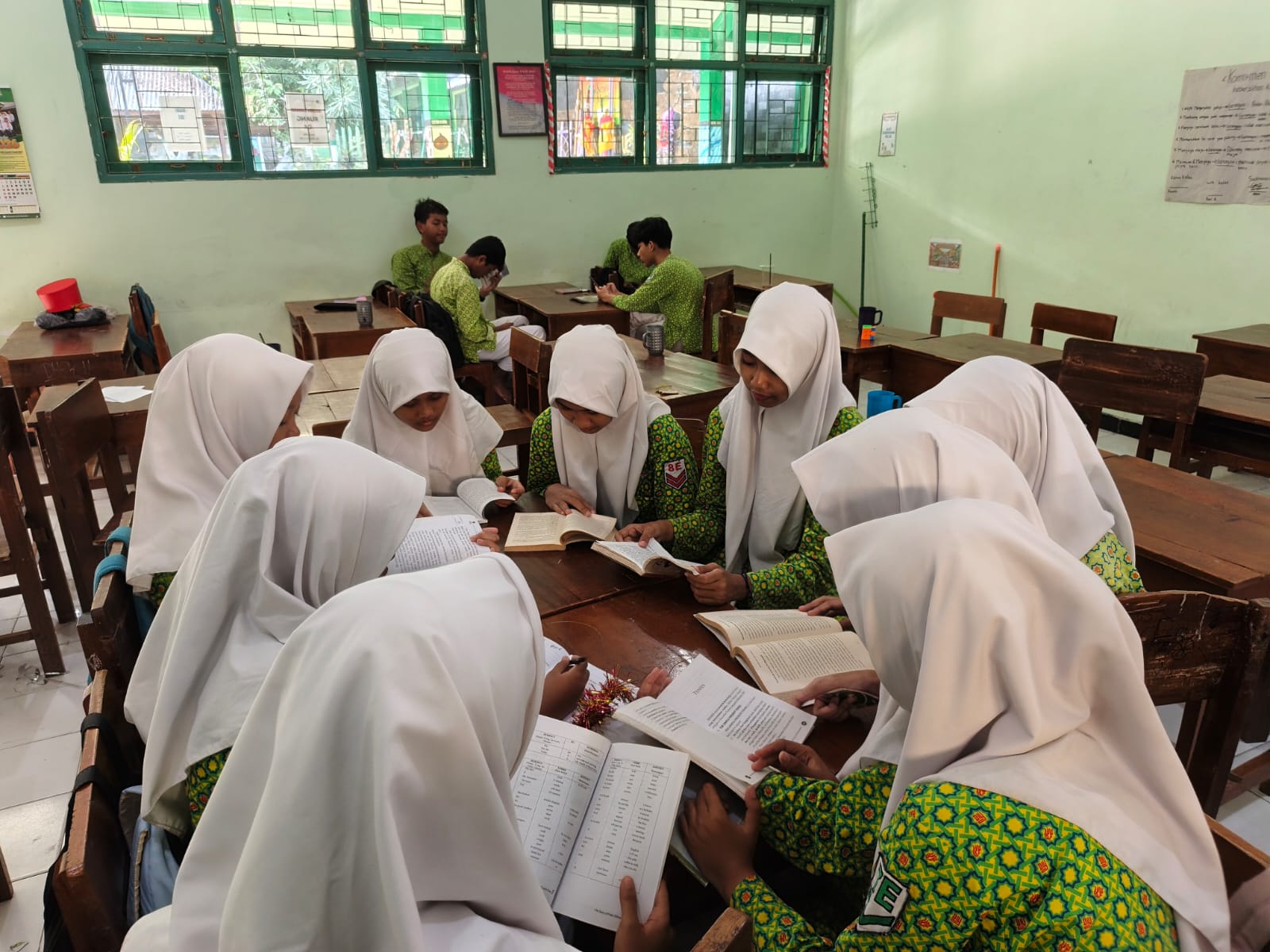 Gambar Berita